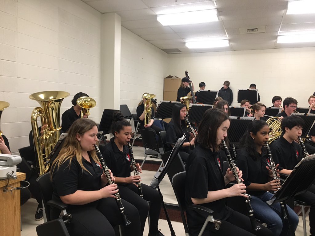 LeahJagger68's tweet photo. This is what your future leaders look like! So proud of @HaydenHuskies music! #ghmf #haydenmusic https://t.co/w620CN2k5z