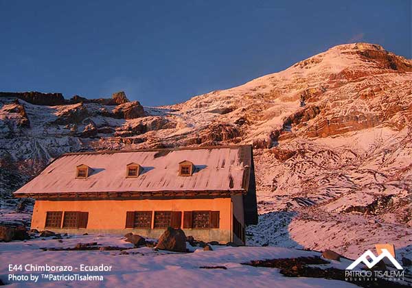 tours_mountain's tweet photo. Galería Cumbres del Planeta
Chimborazo - El punto más cercano al sol
by: @patriciotisalem

#MountainTours by @patriciotisalem
 #Ecuador #mountaineering #travelers #ecuador #Cumbre #Sumaco #Cotopaxi #Illinizas #Cotopaxi #Quilotoa #Argentina #Mendoza  #Chimborazo
@TurismoEc https://t.co/eQcbNiqdFX