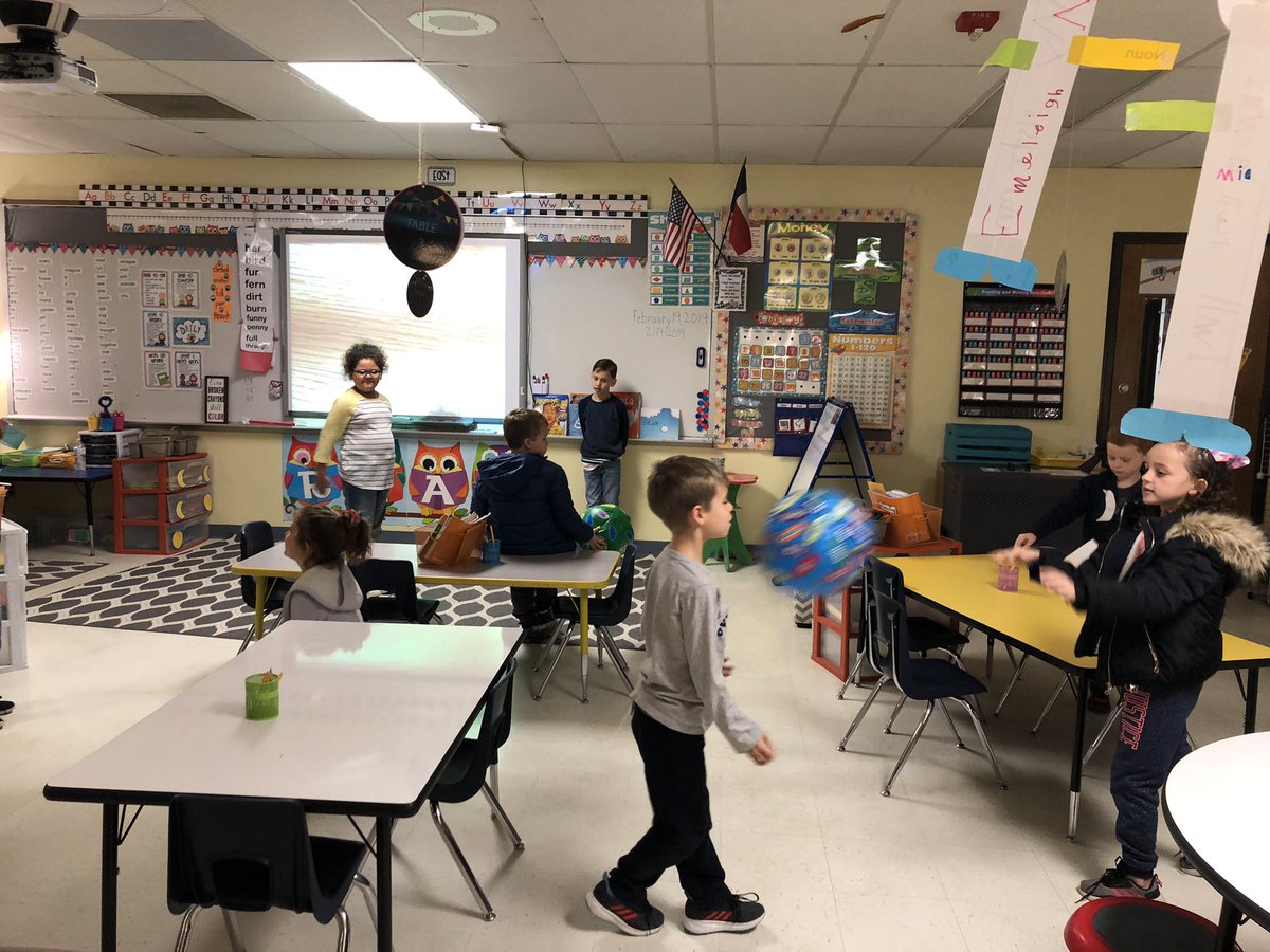 Movement and discourse-1st graders are throwing and catching during a noun/adjective lesson.#GoBeyondLampasas #LeadKWE <a href="/LampasasKWE/">Kline Whitis Elem</a> <a href="/LampasasISD/">Lampasas ISD</a>