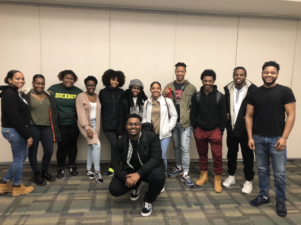 campuscurlzTU's tweet image. Thank You to everyone who came out lastnight! We had great conversation and lots of fun discussing the ins and outs of male hair care 🔥💇🏾‍♂️ We hope to see you guys at future events. #hardworksoftcurlz #cctu #swavy #malehaircare #waves #locs #fades #beards