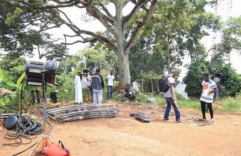 otim_jj's tweet photo. #BehindTheScene of #Oruso & #Tullo by #Apass ..#Aboogezi #Dembe #Birooto by #Mpiima the #BadiWorldQueen #SteynBeats Twookya π₯ π₯π₯ π₯πΆ πΆ https://t.co/1ItAEss9b5
