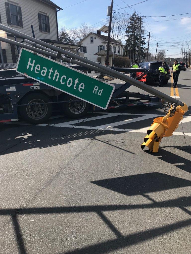 SoBrunswickPD's tweet photo. RIGHT NOW - ROUTE 27 CLOSED AT PRINCETON BORDER DUE TO CRASH https://t.co/V3fFPxN5lS