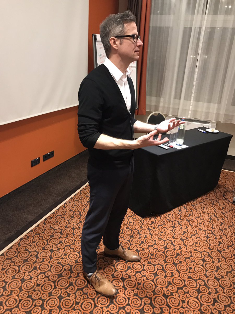 Thank you @StefanSchmugge for your inspiration and your insight on leadership! And thank you Christelle Vezzani for as always very professional delivery of the content to our #futureleadersENT. And now off for dinner 😎😎😎.