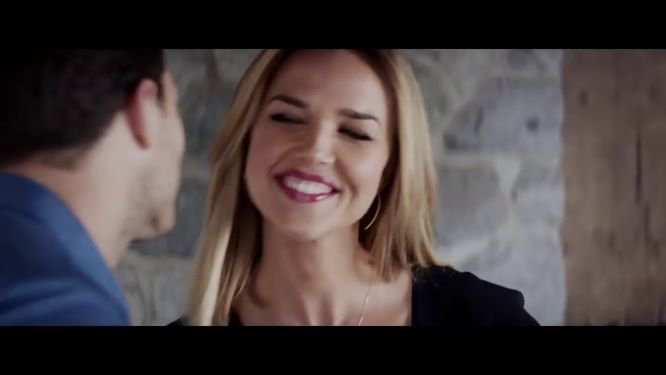 Wishing a very Happy 34th Birthday to the lovely FSF actress, Arielle Kebbel.  