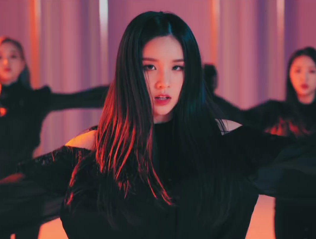 Loona_lq's tweet photo. Heejin [☽ ]

#loona #heejin https://t.co/9UJfcGO2x3