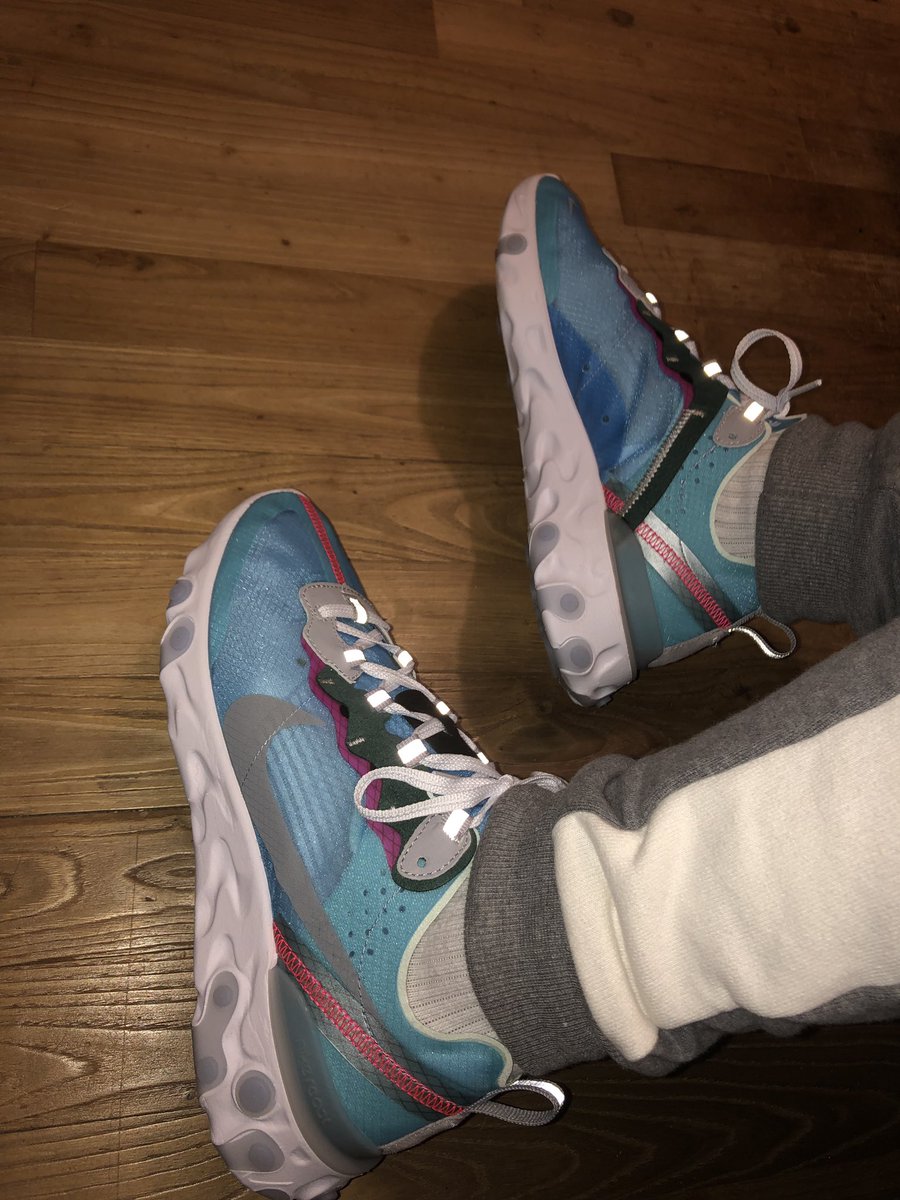 33. React Element 87 Blue Tint (une pépite)