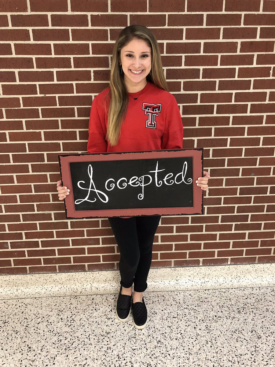 PearlandHS's tweet photo. ACCEPTED! Congratulations to Kayla Black on her acceptance to Texas Tech! @TexasTech @kaylaanblack  #OilerGrad2019 https://t.co/Swb1K7BThg