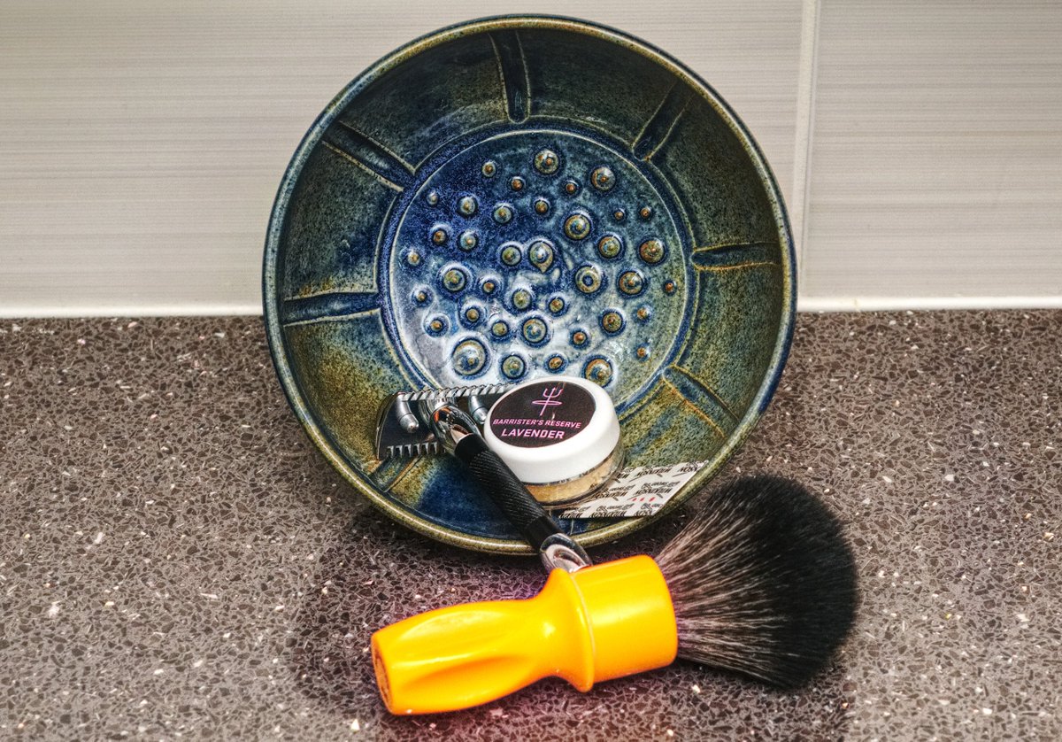 SOTD 19/02 - Barrister & Mann Reserve Lavender : RazoRock 400 : Giles Shaving Co. Pedestal Bowl : Merkur 30C : Wilkinson Sword (3) : DIY Cedar wood & Lavender Witch Hazel, RockFace All Weather Moisturiser
 #barristerandmannreserve #gilesshavingco  #razorock #ymmvshaves