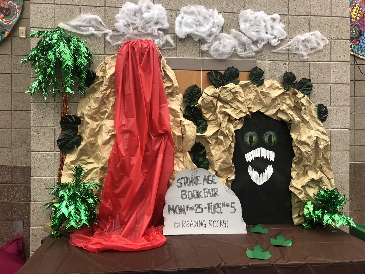 Library_LaneS's tweet photo. The Book Fair is Coming...next week Mon, Feb 25 — Tues, March 5...See you there! @southms_gf #4EverSpartans https://t.co/2XE33MMDGS