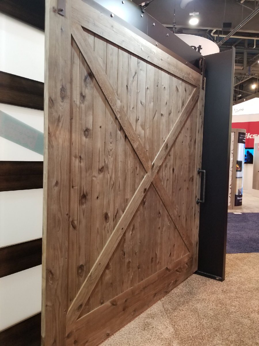 Any door, any size. 
.
Check out this 8’0”x 8’0” barn door the #simpsondoor booth is featuring at #IBS2019 this year. Our doors can be as BIG as your imagination. ✨
(Booth C4948)
.
<a href="/IntlBldrsShow/">Builders' Show</a> <a href="/KBIS/">KBIS</a> #KBIS2019