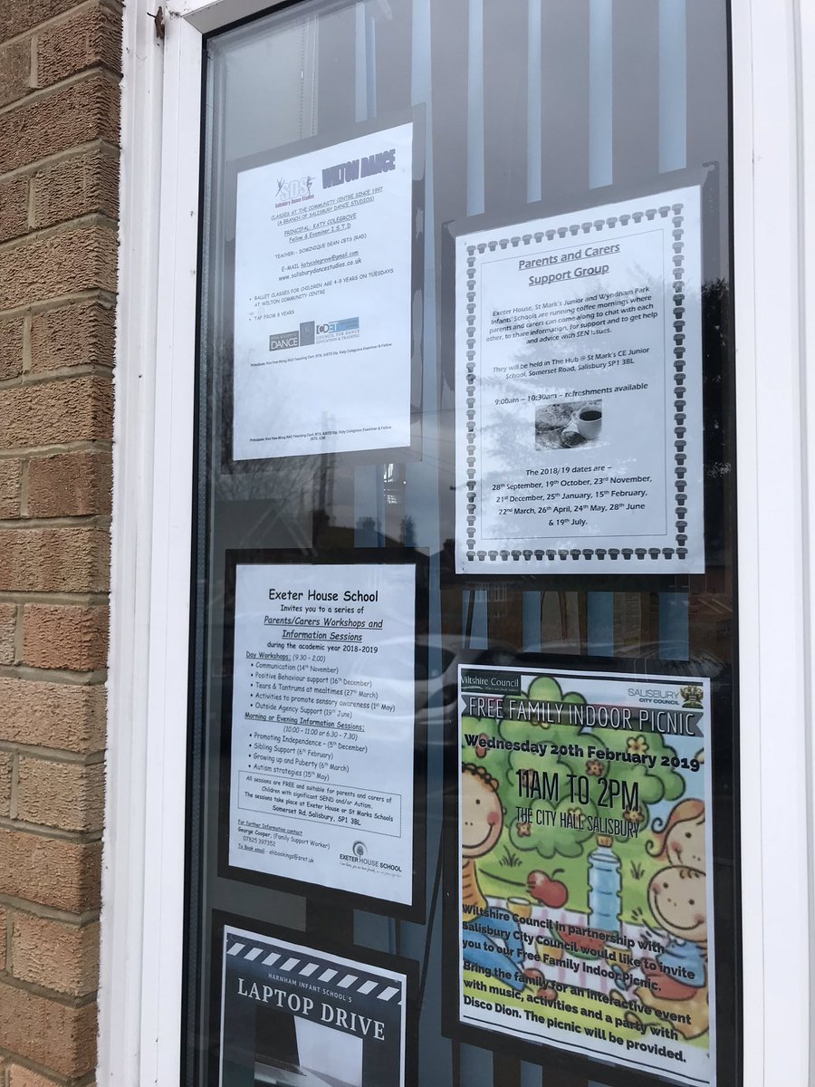 Rahmqvistuk_irl's tweet photo. Our Solo Frames are perfect for signage and information around your premises. Ideal for walls, windows and doors. Low tack adhesive ensures no damage to surfaces. Very simple to use. No more tac or tape! A much smarter solution. #rahmqvist #happyworkday #thingsthatwork https://t.co/EXJxGY0vEq