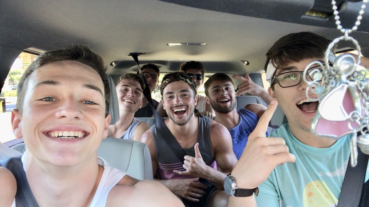 DanielPowell777's tweet photo. HAPPY BIRTHDAY STUD!! You’re an incredible guy, and I can’t thank you enough for everything you’ve done for me. I hope you have a great day man! I love and miss you❤️❤️ @nickhight_. https://t.co/5PgedwFl2U