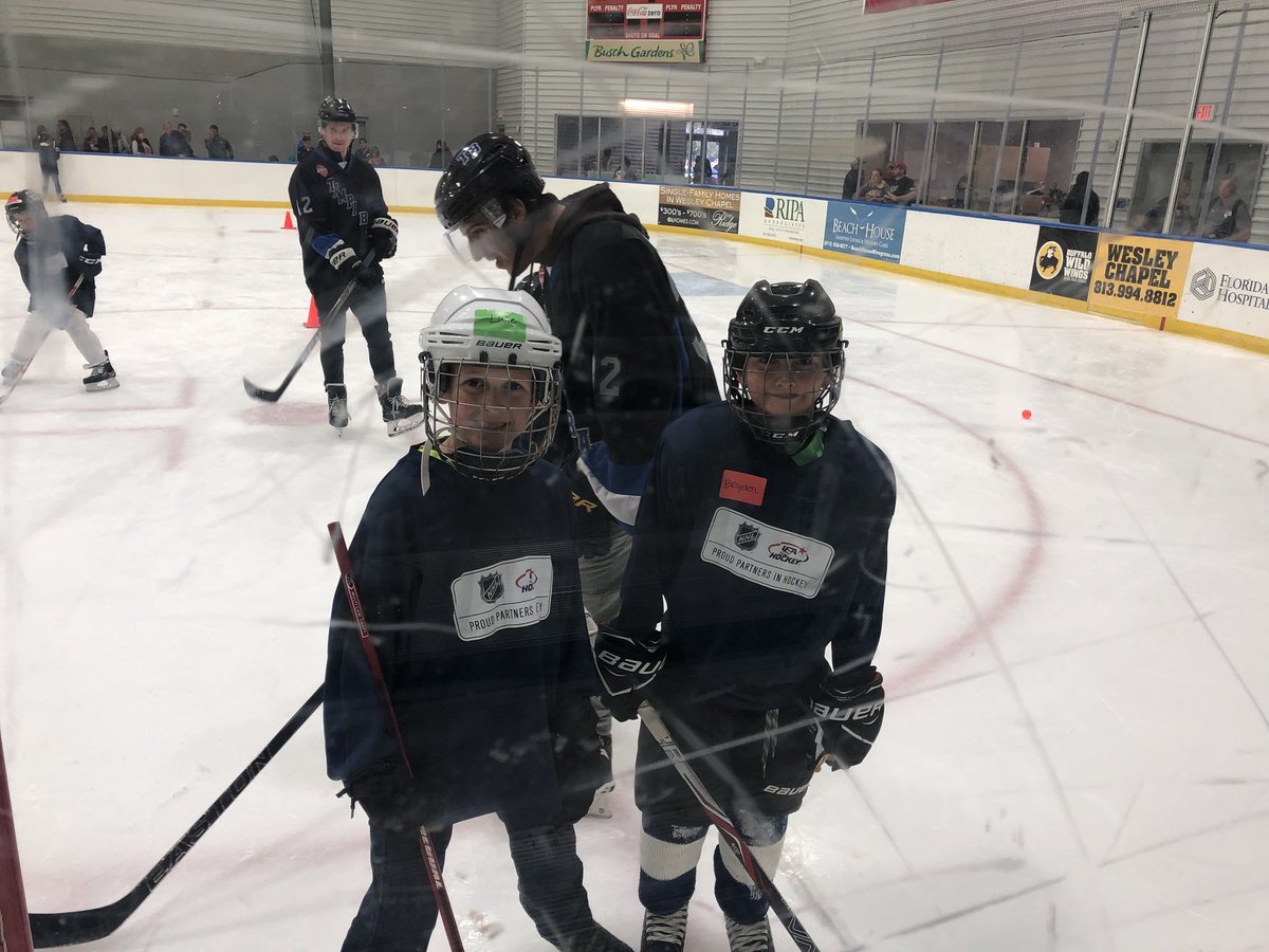 DNABMRoberts88's tweet photo. #FirstDayOnSkates Brayden Roberts @NBCSports @usahockey @SportsEngine https://t.co/LxT0p2cFhe