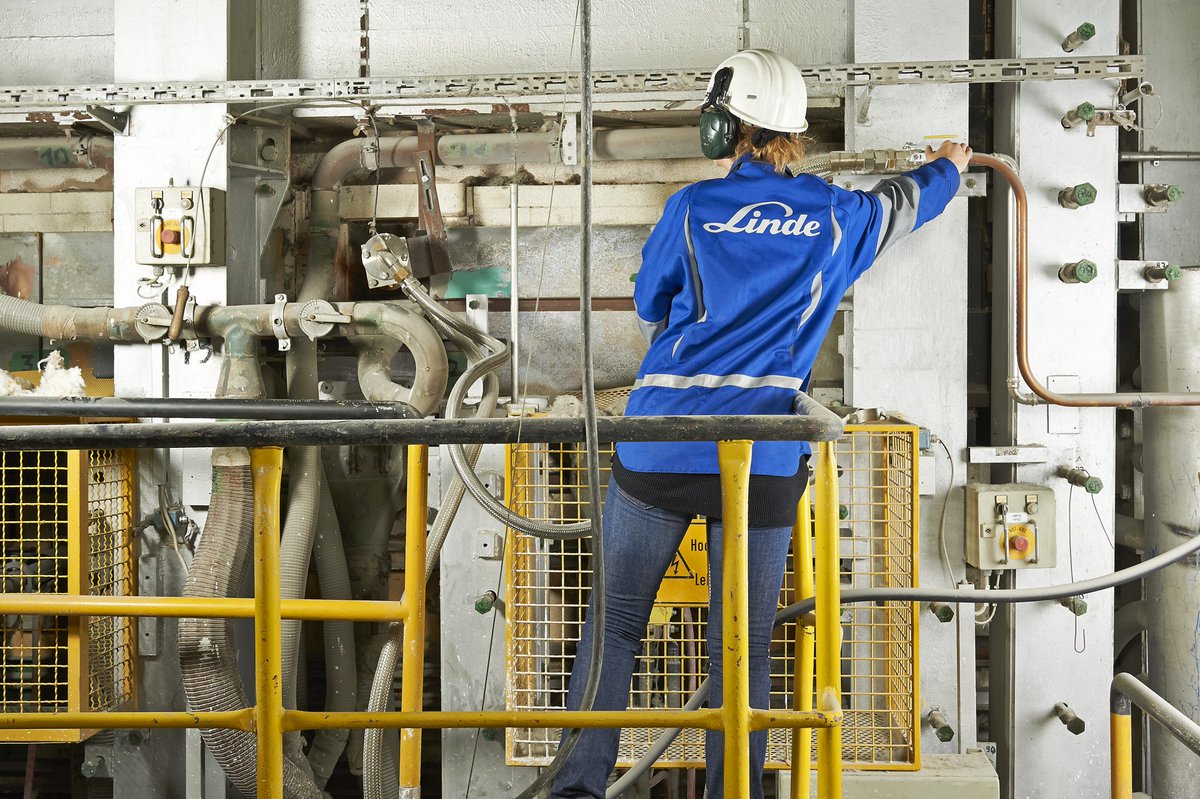 #Linde is hiring a Production Engineer in Antioch, TN. Ideal candidates will have at least two years of experience in a related field. Are you ready to take the lead? Apply now: hubs.ly/H0gGKQV0 #HotJobsatLinde