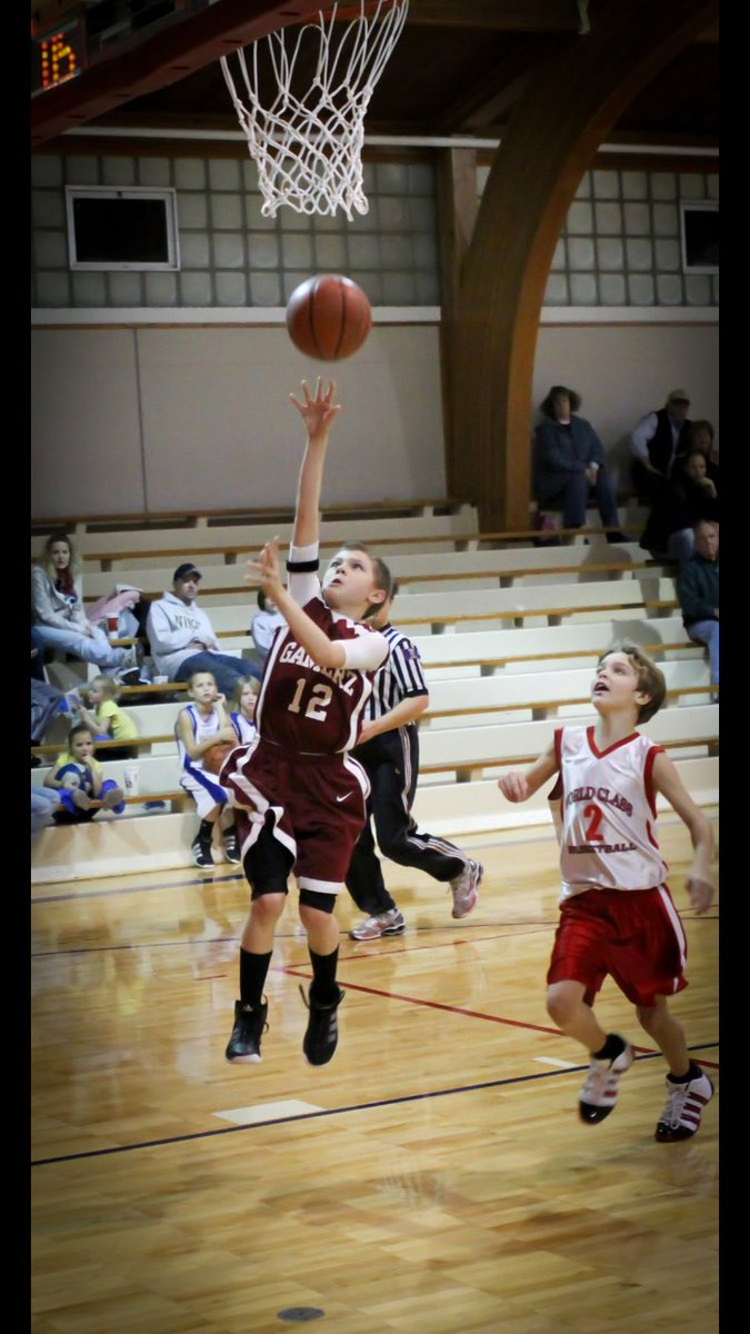 capracht's tweet photo. Senior Night   #11 Carsen Pracht https://t.co/i2lM1NolPu
