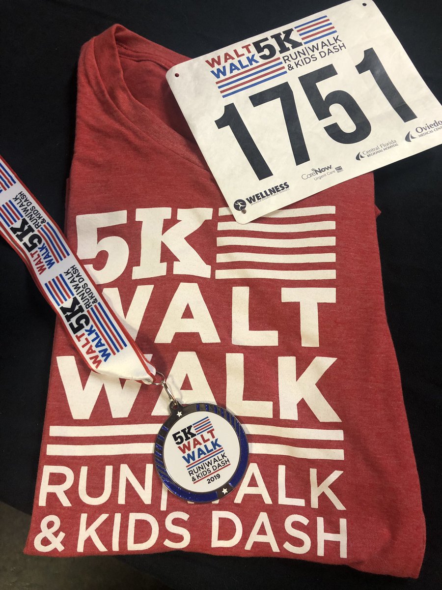 Dawn and Cindy are @fleetfeet Altamonte Springs for day #1 of packet pick-up!  Stop by between 2 PM and 7 PM today to get your race bib and shirt! @SCPSInfo #WaltWalk5k2019