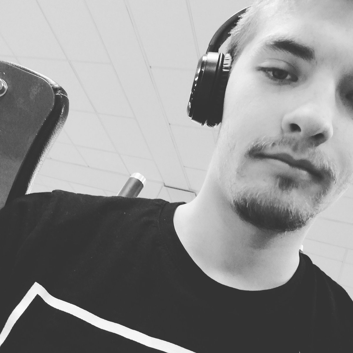 Timm136's tweet image. Mal wieder im Fitti 😂