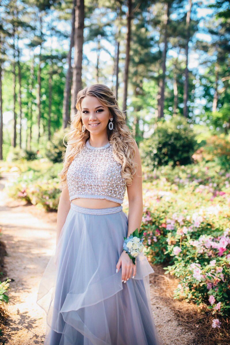 Contestant Spotlight! 
Chloé Massey
Hi, My name is Chloé Massey and I’m Contestant #7. I’m 16 years old and a Junior at CvHS. I am co-captain of the Varsity Cheerleading Team and a member of NHS. Not only did I join this pageant for a fun experience, but to show my school spirit!
