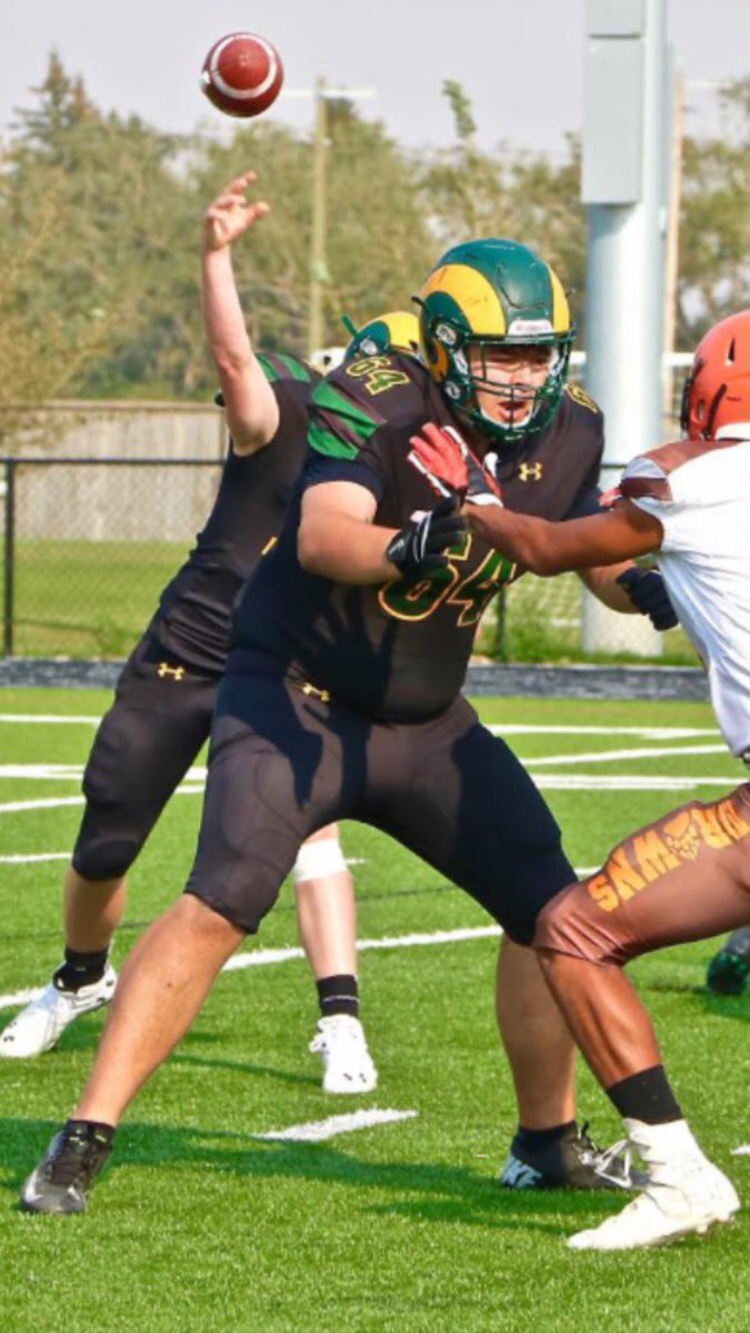 skhuskies's tweet photo. We’re proud to announce the commitment of OL Jaxon Baker!  Jaxon is a 6’6 300 lbs. lineman from the LCI Rams in Lethbridge. Welcome aboard Jaxon! https://t.co/QcDSe4VhYi