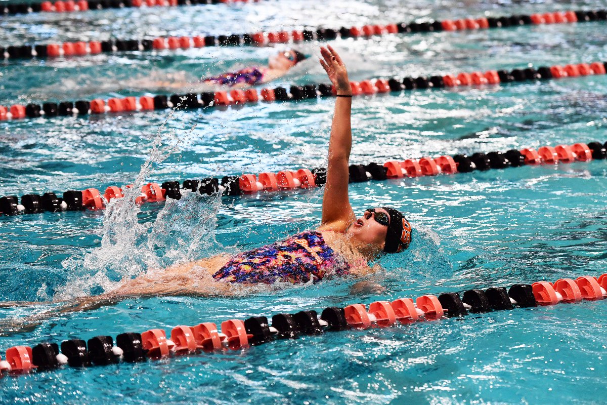 BeaverSwim's tweet photo. Pac-12 Championships start one week from tomorrow. The team is in preparation for the meet and would love to have as much #BeaverNation support in Federal Way, Wash. next week as possible! Purchase your tickets now at https://t.co/ofQkMpZ9sB

#GoBeavs https://t.co/GI204F7QZa