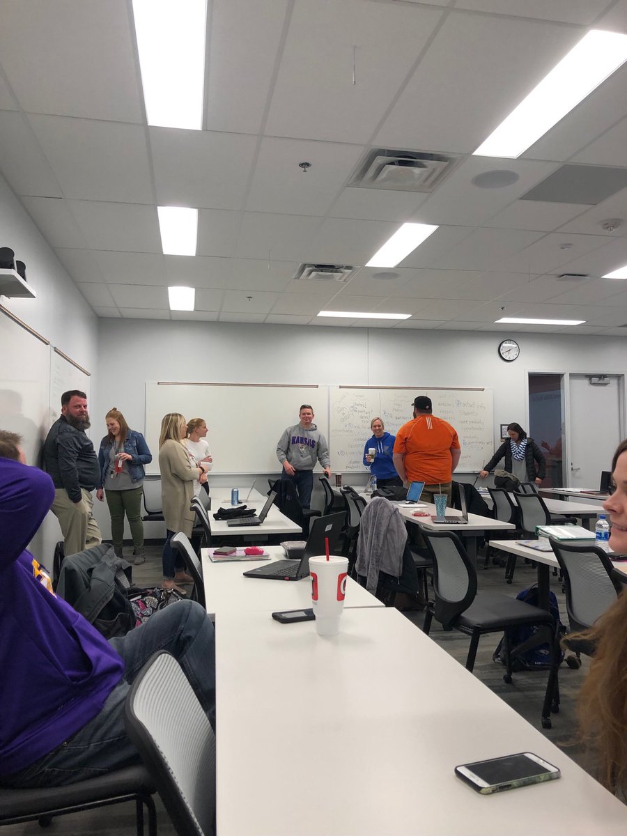 MelLightfoot's tweet photo. EDAD 5760 Debating the important information to put on district websites, facebooks and twitter accounts! ⁦@BryanMcDonaldPD⁩ #UCMOedlead https://t.co/vktf1ofpah