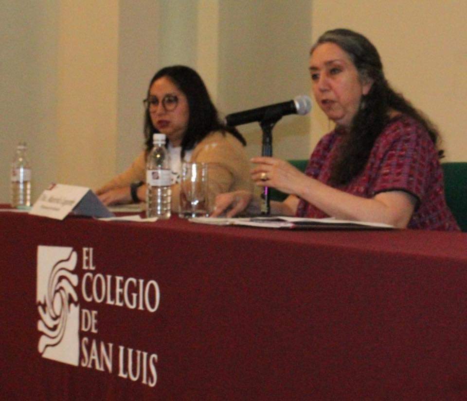 YOLANDACEPEDAE's tweet photo. Presente hoy en el COLEGIO DE SAN LUIS, en Diálogos con Marcela Lagarde, conservatorio para una agenda de las mujeres en el contexto actual #SomosPRI @CDE_PRI https://t.co/7hc0JPf22N