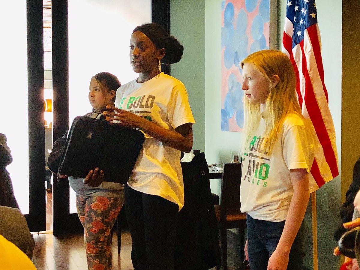 Laurie Cadwell tweet media