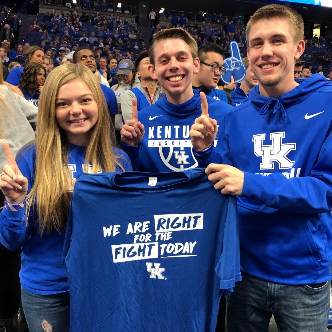 Tonight we're cheering on the Wildcats to victory in one of our STAT spirit tees! Let's go <a href="/KentuckyMBB/">Kentucky Men’s Basketball</a> 😼🏀💙

#WeAreUK #RightForTheFightToday #STAT #BBN

STAT members, don't forget to get your own FREE spirit tee this week at the King Alumni House 2/20 &amp; 2/21 from 8:30-4!