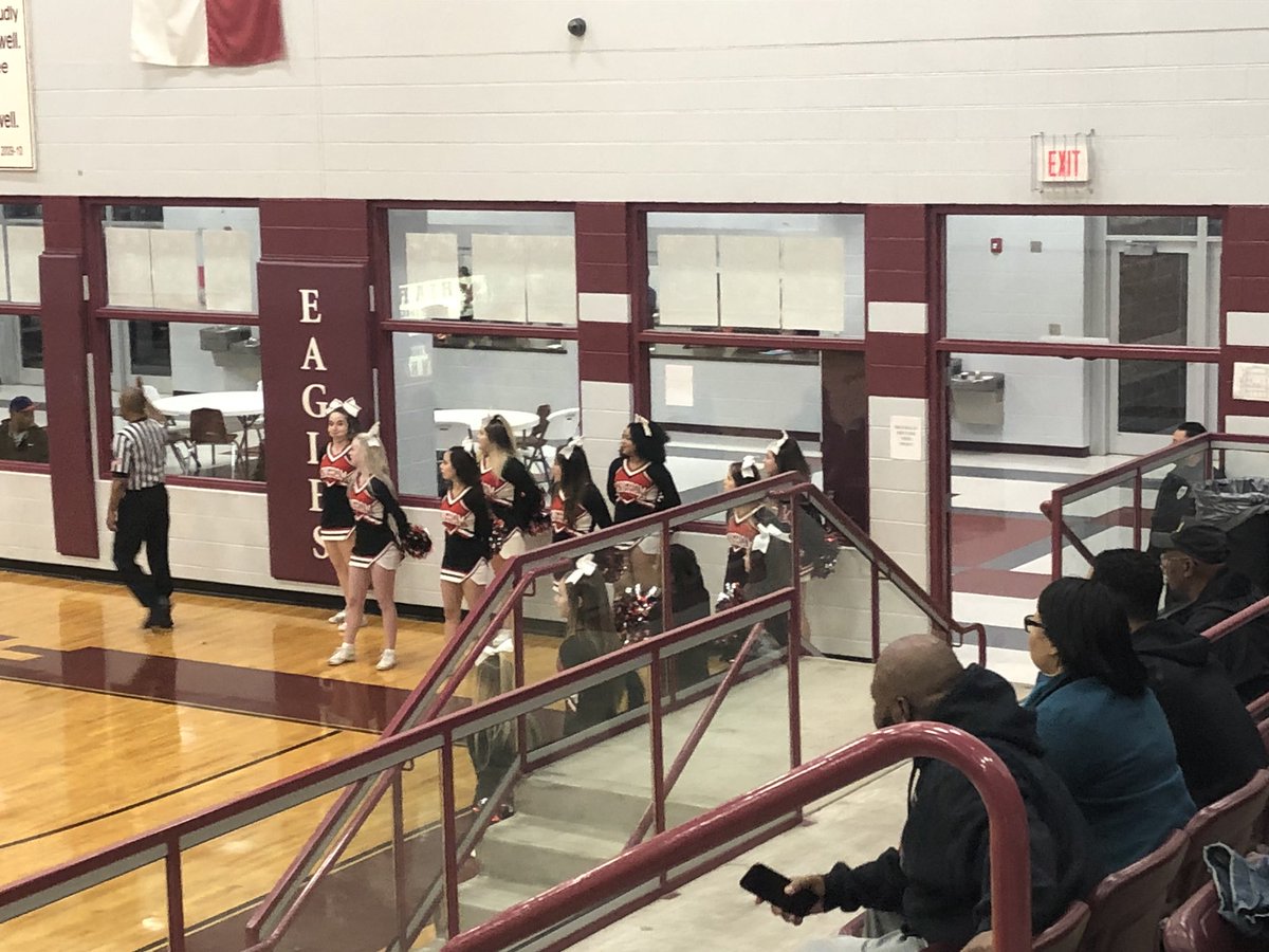 <a href="/CheerLangham/">LOBO CHEER 🎀</a> supporting Lobo Basketball.