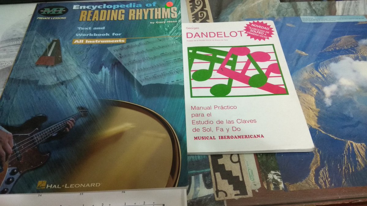 AlaintheAR's tweet photo. Me dió por volver a practicar unas horas al día. #Solfeo #ReadingRhythms #TiempoLibre https://t.co/igyFu0asbz