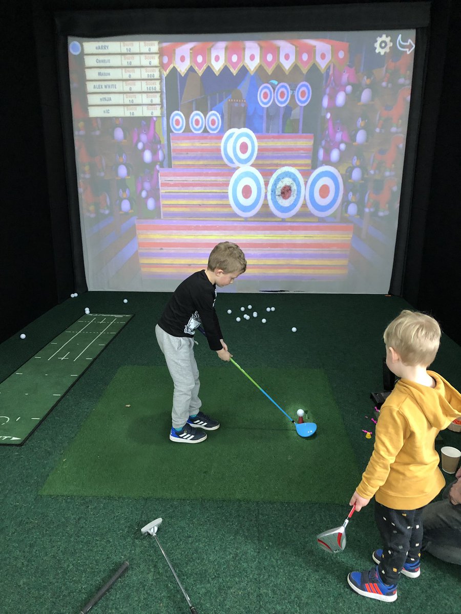 alexwhitegolf's tweet photo. Great to have @falmouthmark &amp; his boys, Harry &amp; Mason visiting the #GolfStudio today to have a play with our new @ForesightEurope #Fairgrounds software &amp; they loved #BalloonPop &amp; #PuttSkee | #AWG #FamilyFriendly #GolfForAll @romileygolfclub @PGAinCheshireNW @jsandler75 https://t.co/Rv4bOaeaTi
