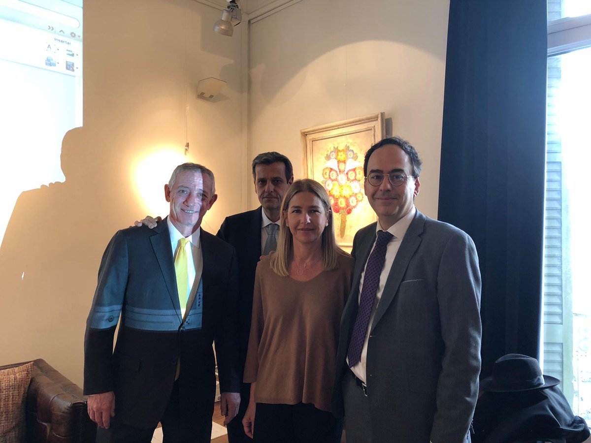 LPBUSINESSCLUB's tweet photo. Queríamos agradecer a Jean-Claude Faixo, director de Crystal Finance para España y Portugal, por su intervención ayer sobre la lectura fiscal y civil en el marco #sucesorio de los principales activos #patrimoniales #franceses. 

#lpbusinessclub https://t.co/pfSgjiIBpc