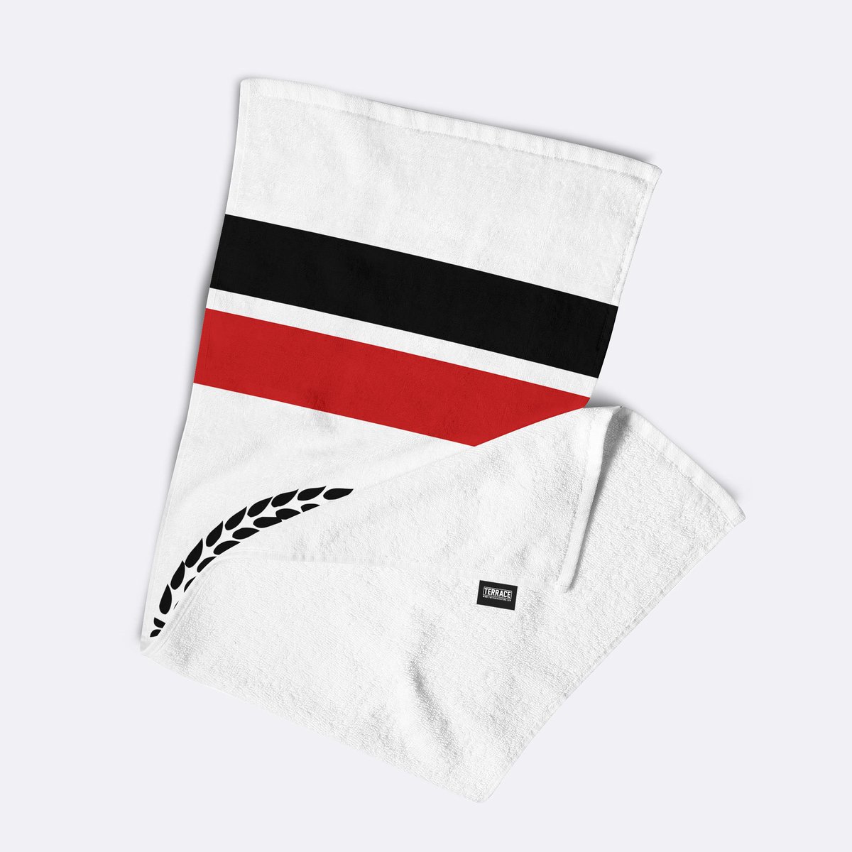 theterracestore's tweet photo. Bristol City '04 Away kit towel now online at https://t.co/6zd7aVT30n retweet for a chance to win one! #bcfc #bristolcity https://t.co/Cvd9TPrMSG
