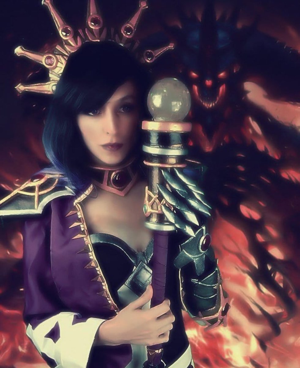 popsticvr's tweet photo. #Repost Li-Ming cosplay and Popstic queen @anaisandstuff awesome pic from our recent #cosplay contest 😍👏🏻💯 #Diablo3 #cosplay #popsticvr #VR #fun #tuesdaymotivation https://t.co/pHguM2COSu
