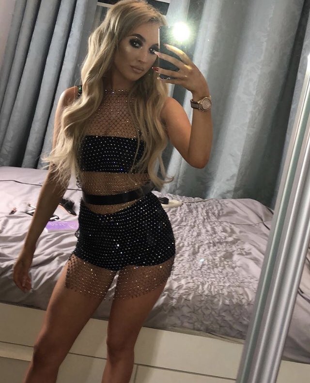 babepedia17's tweet photo. The beautiful Rebecca 🔥🔥 #babepedia17 https://t.co/cL7L1SXI7n