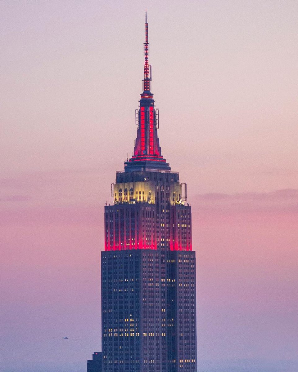Empire State Building On Twitter In Honor Of Iieglobal S Centennial Year We Re Glowing In Their Signature Red White Colors This Evening Achimhardingphotography Instagram Https T Co 4gzbzpukvc Twitter