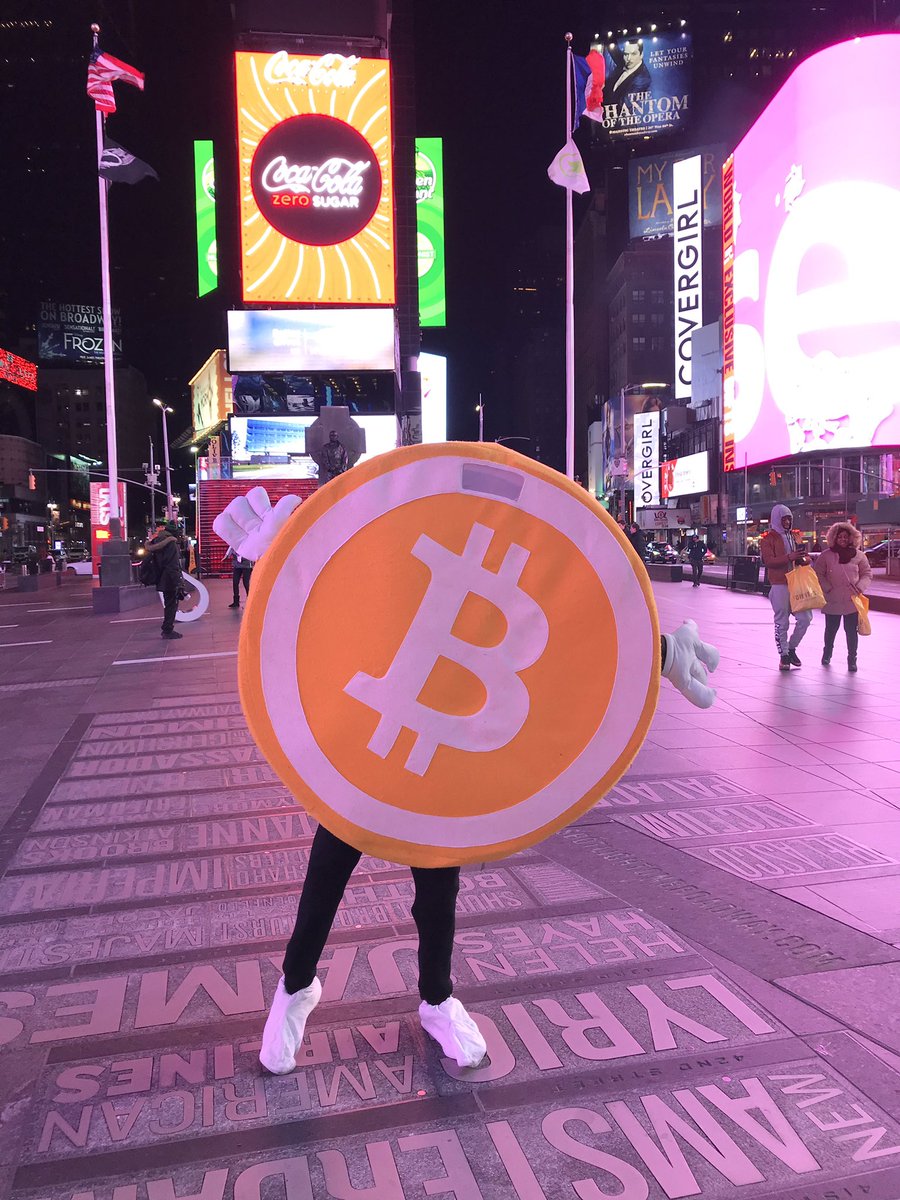 cryptomascots's tweet image. First we take Manhattan!