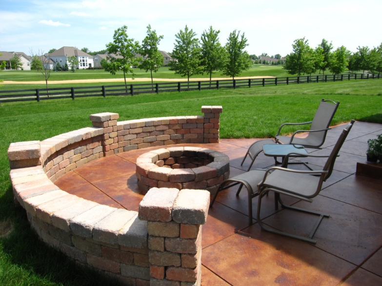 It may not feel like it now, but warm weather is right around the corner! With warm weather comes outdoor parties and gatherings. Check out our new blog for the essentials when hosting and entertaining in your home! ohiohomebuildersblog.com/essential-ente…