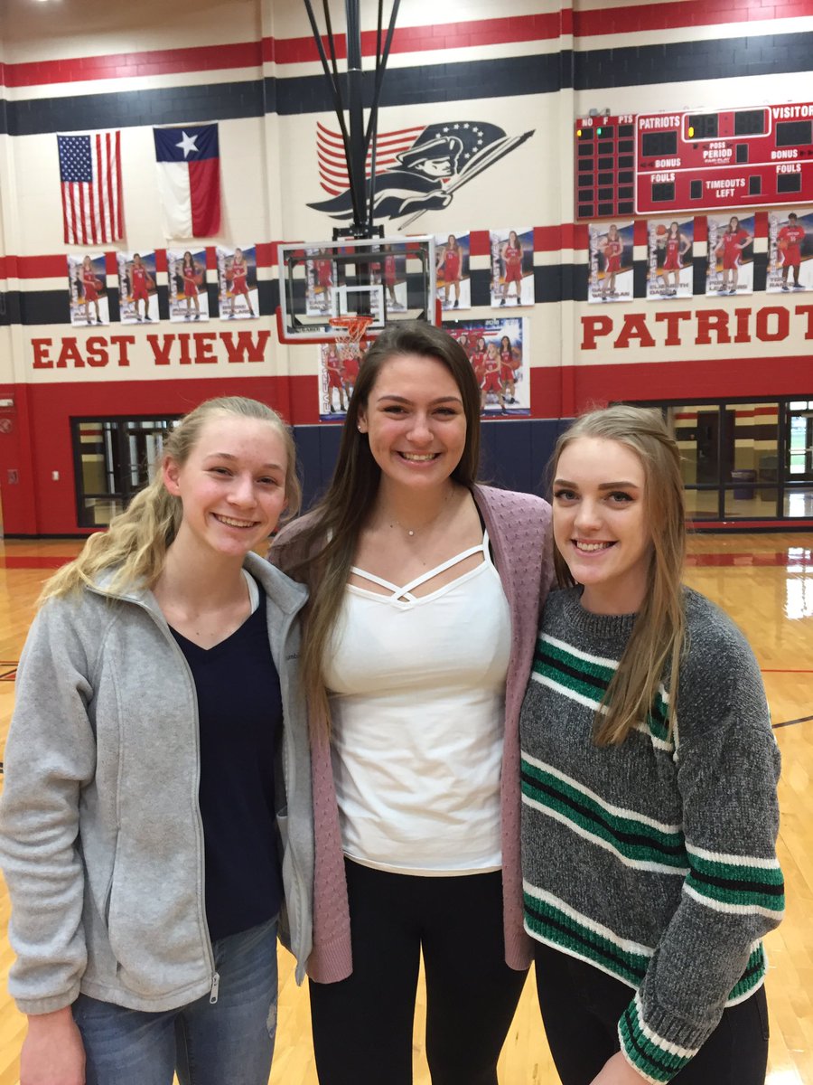 EVGirlsBkb's tweet photo. Congratulations to our District Award Winners!  Defensive MVP Alex Stone 1st Team All District Mary Brown, Alex Stone, Sarah Workman.  2nd Team All District Cassidy Salyer,  Lily Brown, Portia Leathers.  Honorable Mention Je’Nece Williams Elizabeth Daniel. https://t.co/u4frrMHGVR