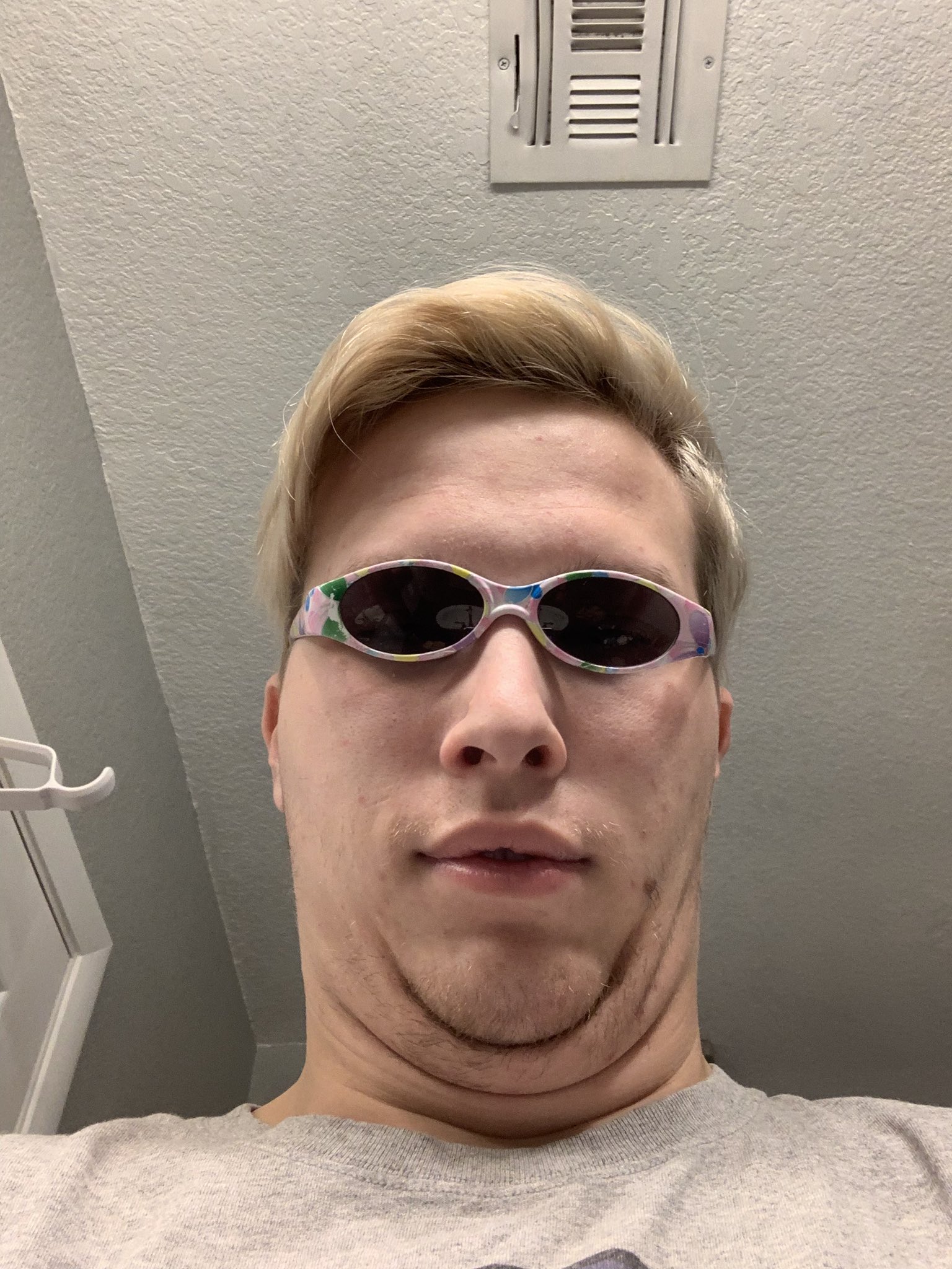 With glasses person ugly