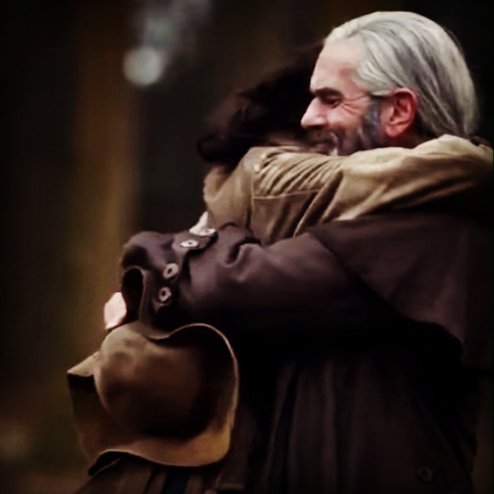 outlanderforev2's tweet photo. #Bestmoments, #season4.
❤❤❤❤❤❤❤
Forever Love 💙
#Jamiefraser and #Clairefrase
#Murthag
#DuncanLacroix
#outlander #myfavoriteseries
#clairefraser @samheughan
@caitrionabalfe #miseriefavorita
#Jamiefraser #outlander
#Outlander_Starz #Samheughan #outlanderseries https://t.co/Y8OAp5VSt1