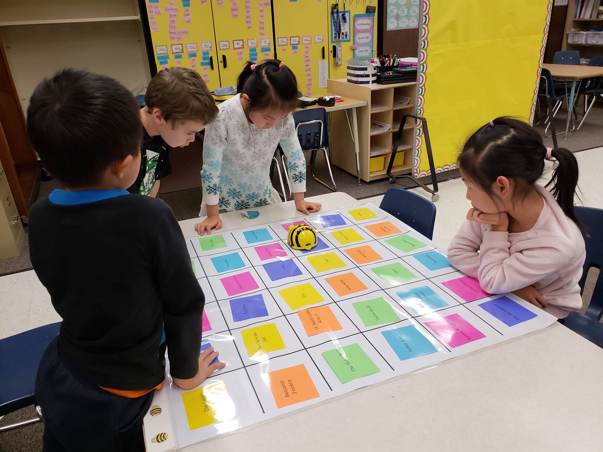 HardingAvenue's tweet photo. First graders in Code Club playing Bee Bot Trivia https://t.co/wyJVnPjunT