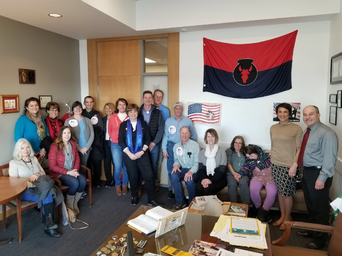 LisaDemuthMN's tweet photo. Catholic Day at the Capitol. #mngop #mnleg #lisaforhouse https://t.co/Xpo9FPn6dF
