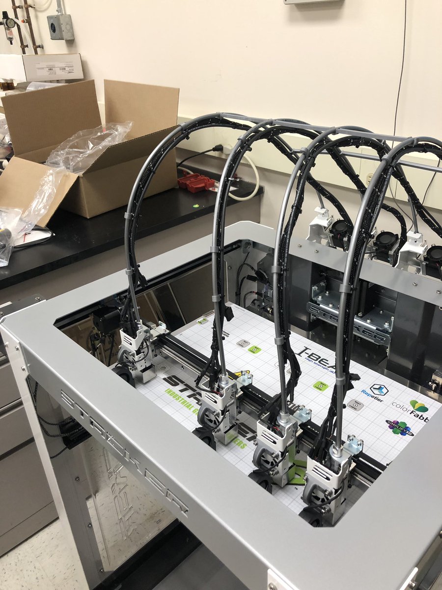 DSoyboy70's tweet image. First print on the @STACKER_3D S4!  So far, so good! #ibeam #ingeo from @natureworks #MadeinUSA