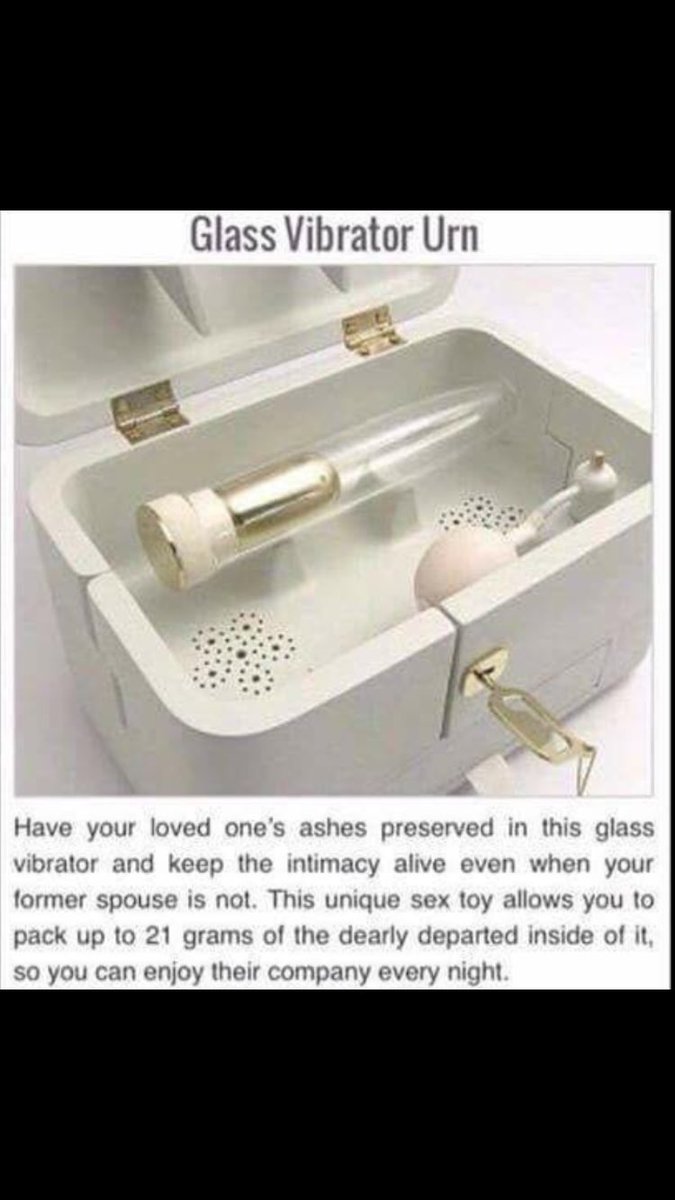 WhenIDieHumor's tweet image. When I die stuff my ashes in a dildo