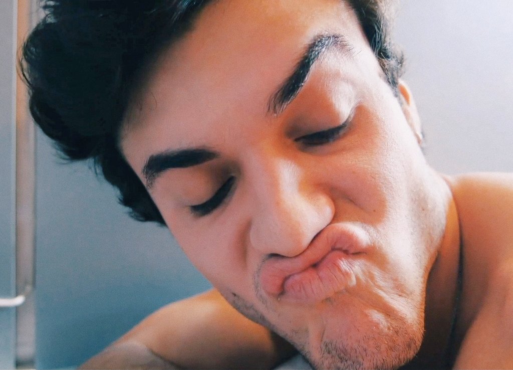 ssoftgray's tweet image. ETHANN I- HAHAA