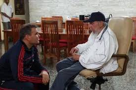 LEOGONZALEZ77's tweet photo. @VTVcanal8 De una potencia no !! De un viejo hijo de las mil putas ,que debe estar en la 5ta paila del infierno con el muñeco de cera si!! https://t.co/ILNlwhcZMI