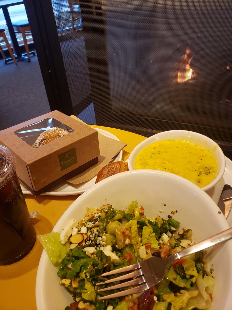 Elizabeth Hancock tweet media