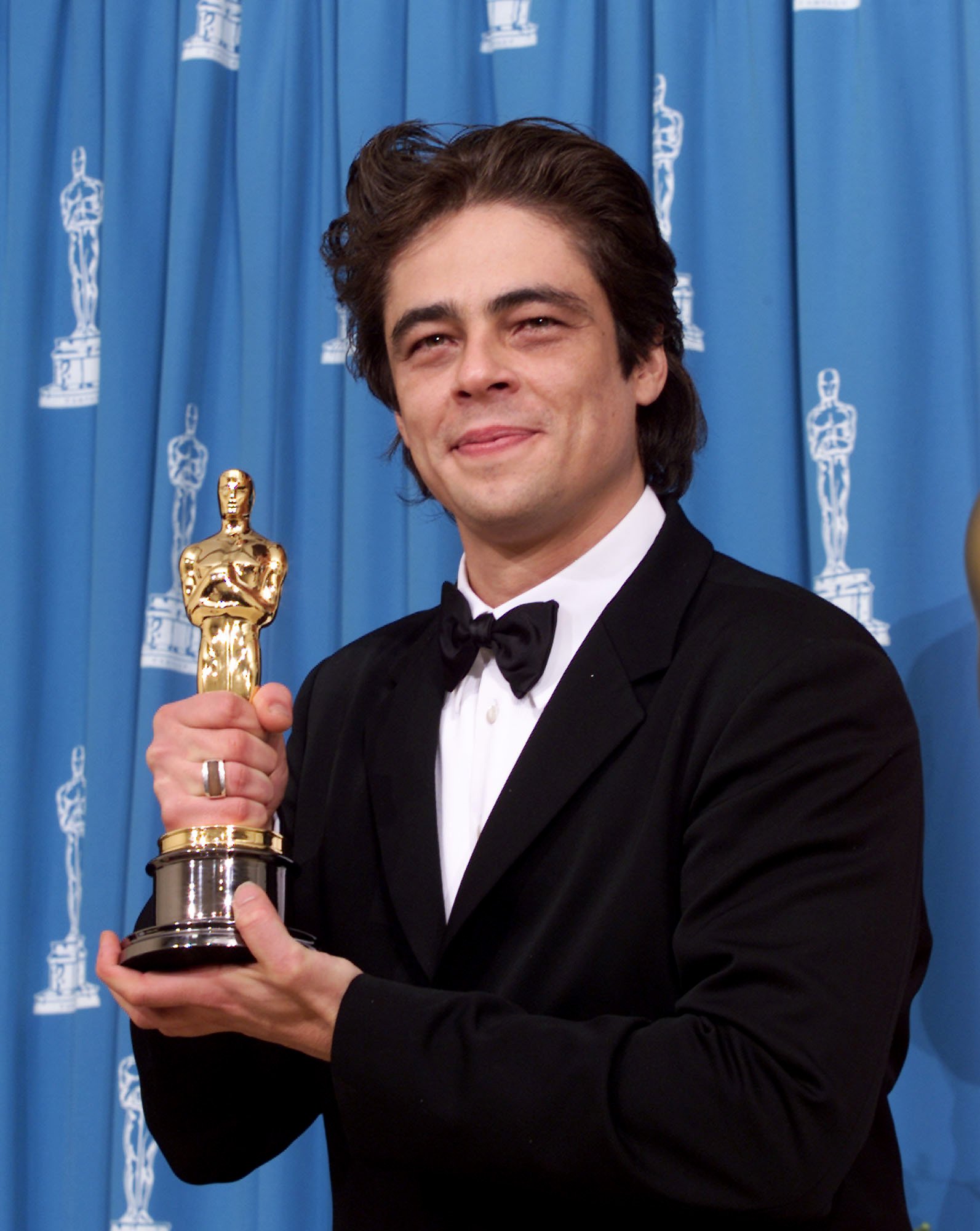 Happy birthday to Oscar winner Benicio del Toro! 
