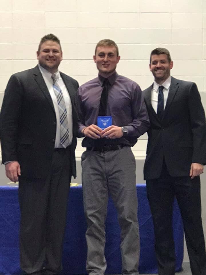 LutherFootball's tweet photo. 2018 Player of the Year Awards:
Offensive: @TrevorJoiner 
Defensive: @MichaeINoII 
Special Teams: @PowellAustin30 

Congrats guys! #SailNorse https://t.co/ztyHezgEL7